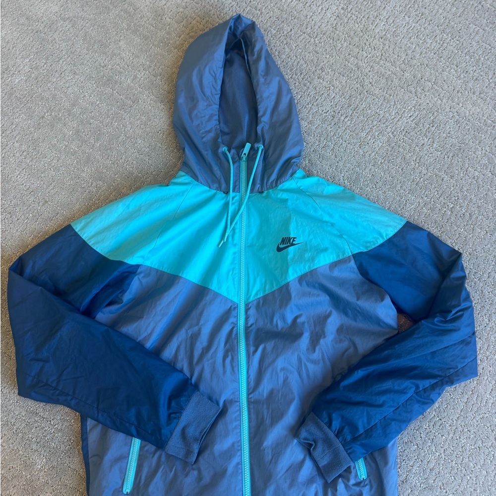 Nike Mesh Jacket windbreaker in Blue and Black